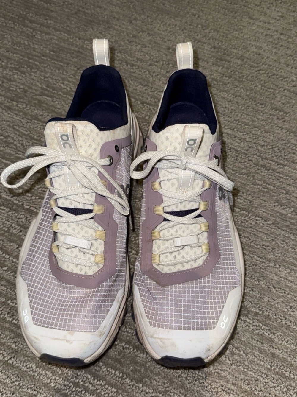 On Running Women's Sneakers in Lavender and White